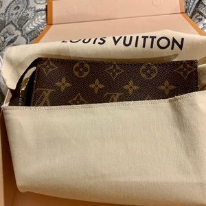 Coming soon! Louis Vuitton Large Zipper Wallet!!